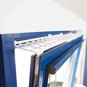 Védő ablakrács felső 75-125 cm/16 cm fehér